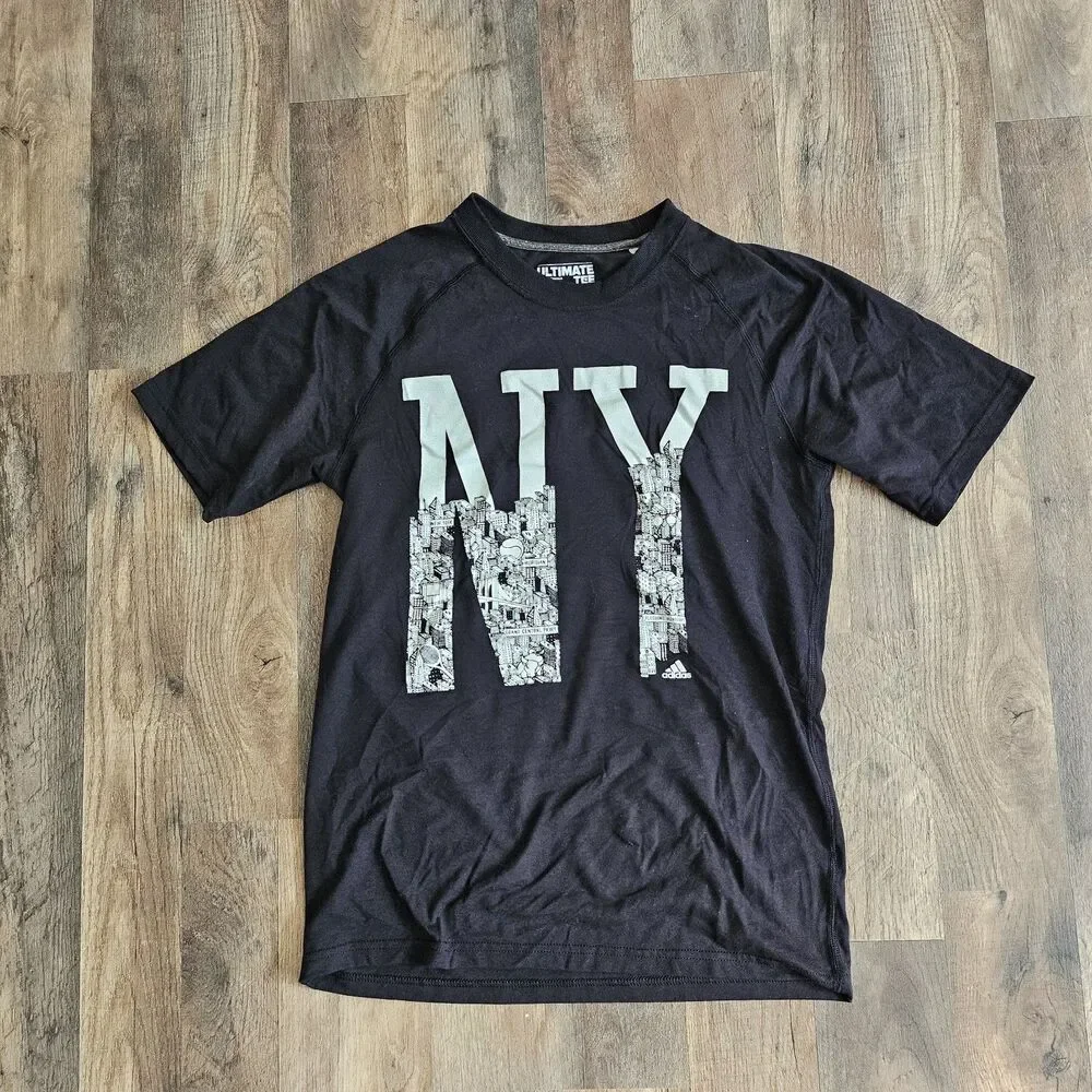 Adidas Graphic Ultimate Tee Black NY City Graphic T Shirt Streetwear Small